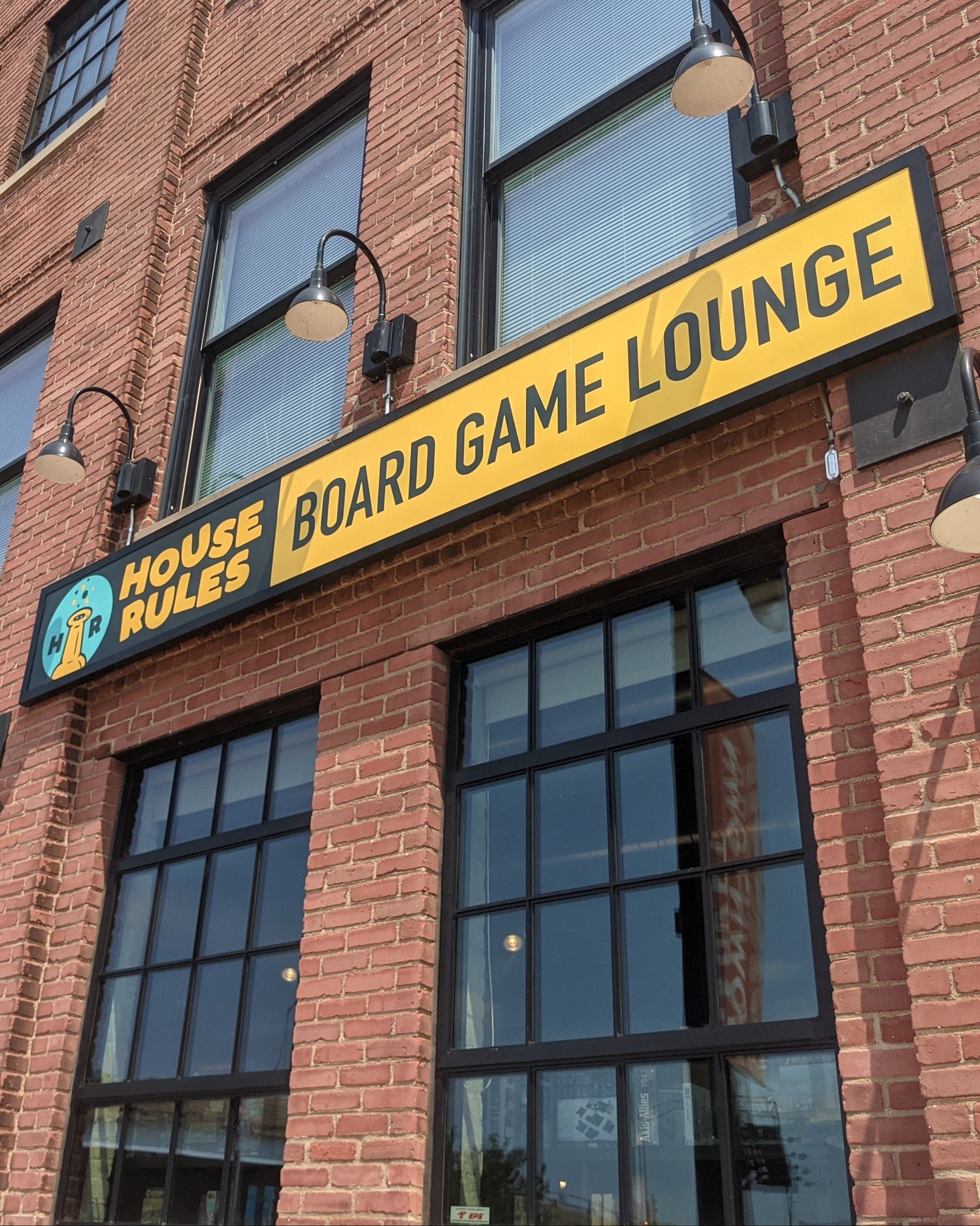 House Rules Lounge