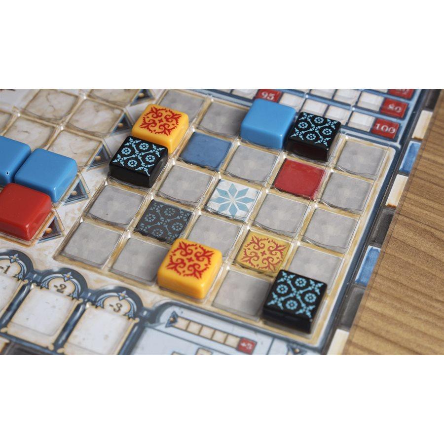 Azul: Crystal Mosaic Expansion